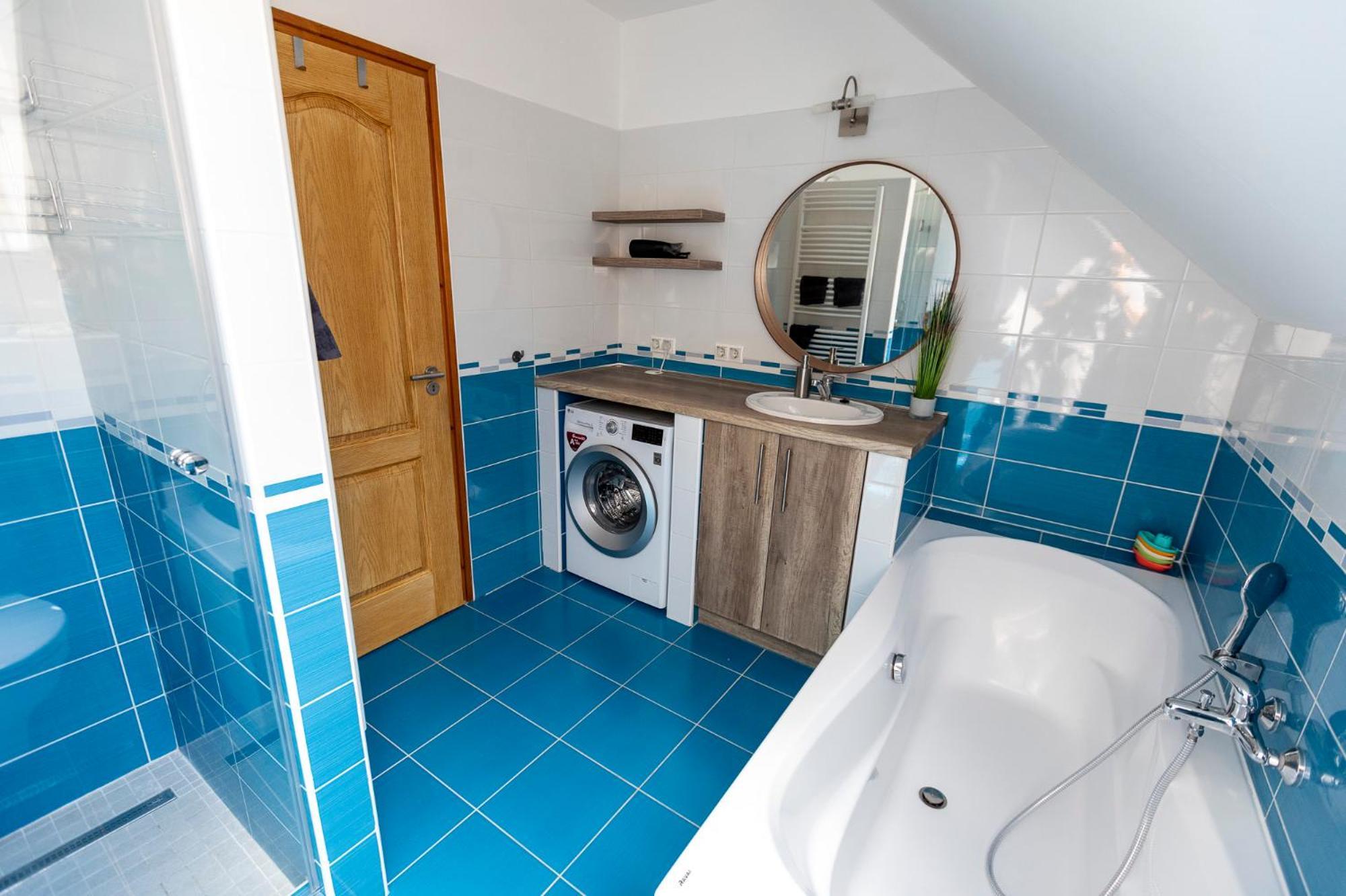 Park Apartman Sarrod エクステリア 写真
