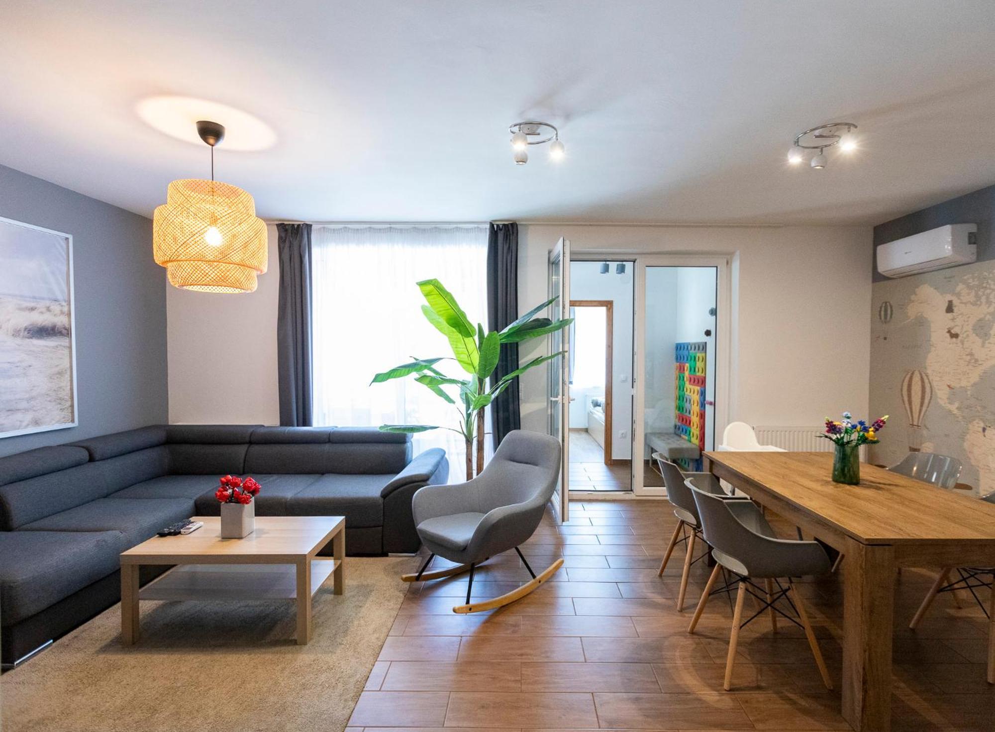 Park Apartman Sarrod エクステリア 写真